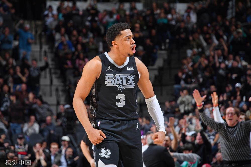 万欧元的薪 万欧元的薪